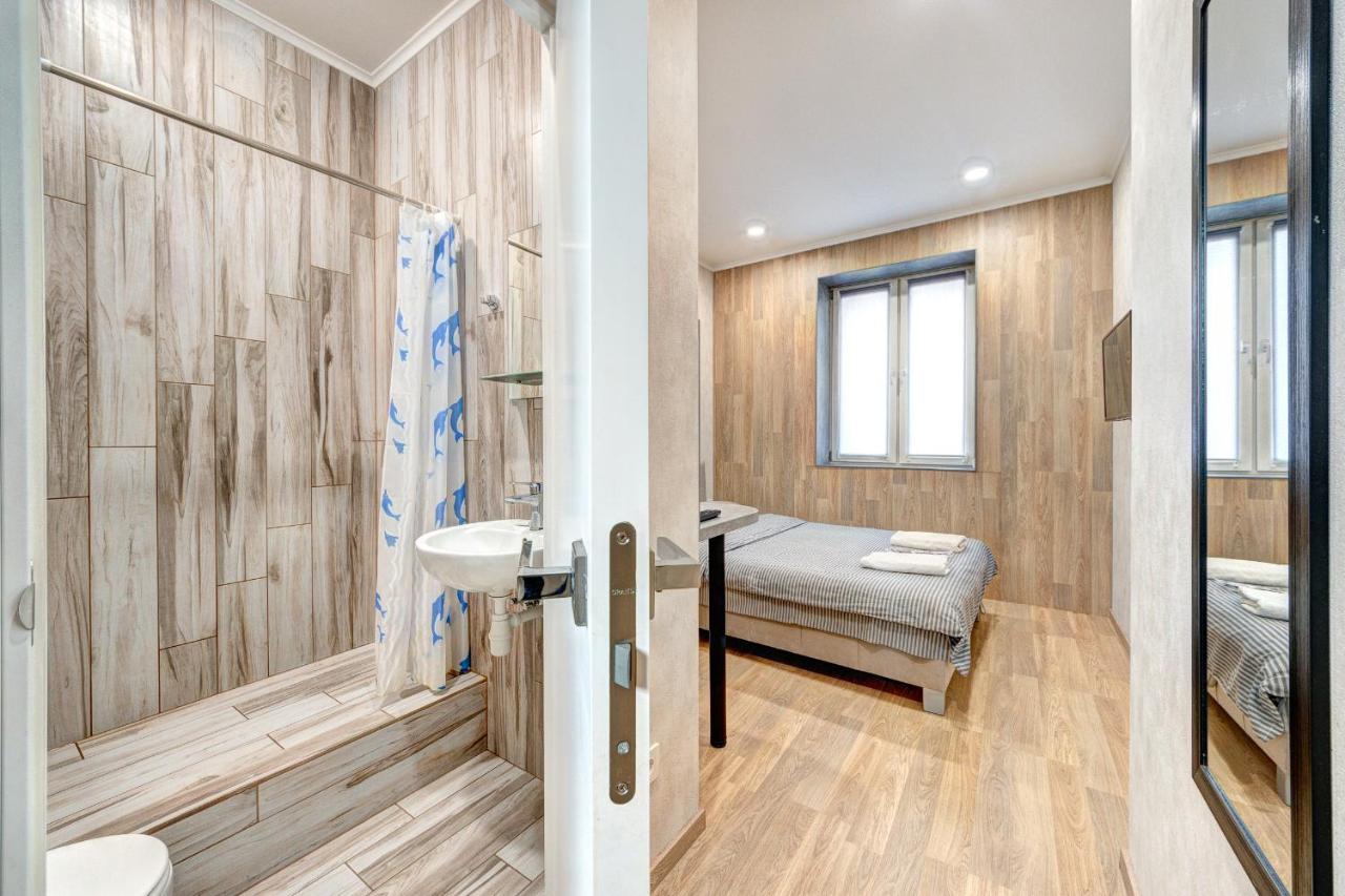 קייב 1 Room Apartment Near National Circus מראה חיצוני תמונה